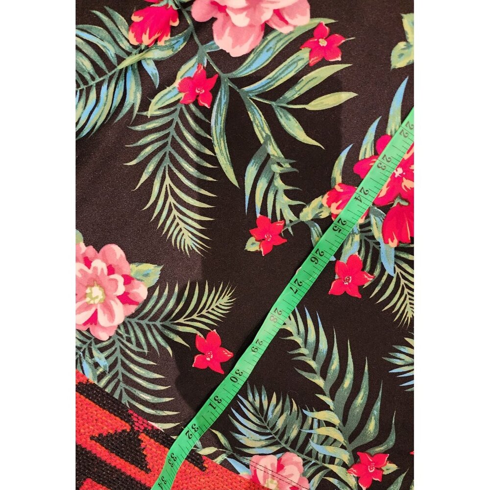 Ups and Downs Women's Floral Dress V-Neck Black Pink,Red, Green Flowers - Sz M - Picture 16 of 16